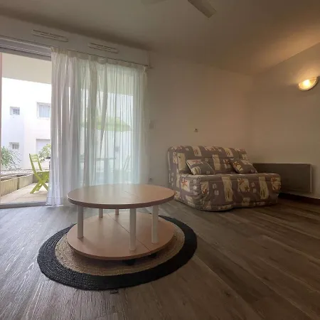 Studio La Rochelle, Studio Flat, 2 Persons - Fr-1-246-601 Lägenhet